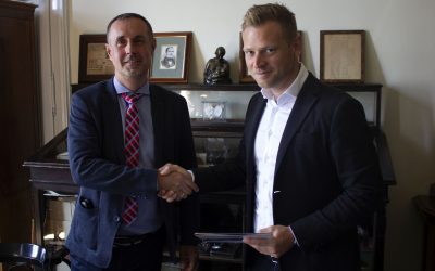 34 millió forintos adományt kapott az i. sz. gyermekgyógyászati klinika